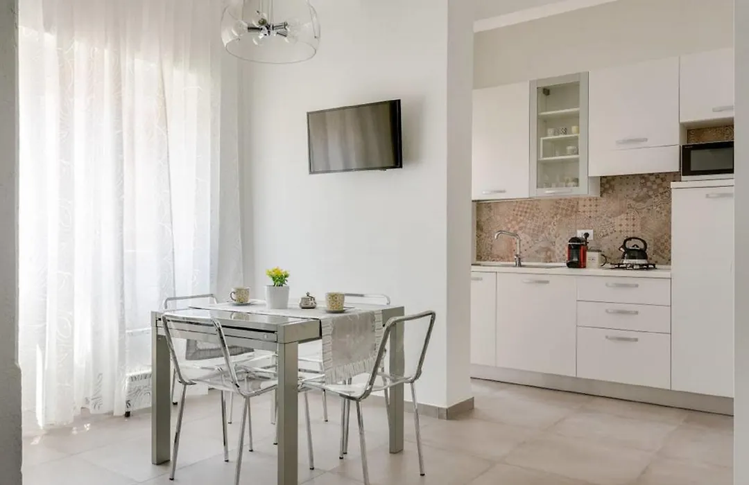 Franca'S Home-1